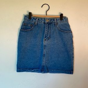 Jean skirt boohoo size 2